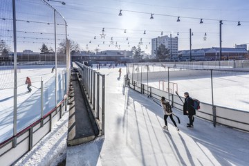 Kunsteisbahnen Weyermannshaus Bild 1 ©Susanne Goldschmid. Vergrösserte Ansicht