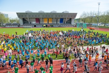 Kids Sports Day 2016 Eröffung (JPG, 3,8 MB). Vergrösserte Ansicht