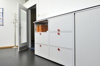 Standardbüromobiliar 4_Bild zvg Büro Bischof Bern.JPG