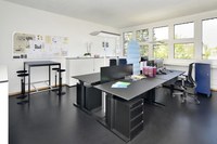 Standardbüromobiliar 5_Bild zvg Büro Bischof Bern.JPG