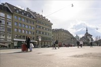 Waisenhausplatz Abtreppung heute © Nightnurse Images AG