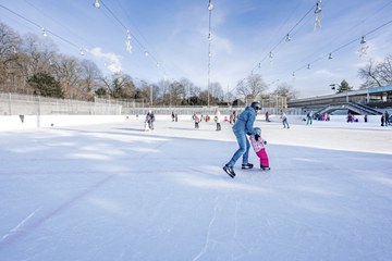 Kunsteisbahn Weyermannshaus Bild Susanne Goldschmid. Vergrösserte Ansicht