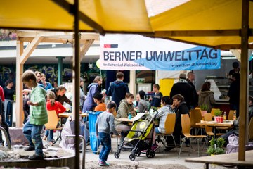 12 Chindertroum Maerit Pause im neuen Bistro beim Steinhoelzlispielplatz Bild Pascale Amez (JPG, 1,5 MB). Vergrösserte Ansicht