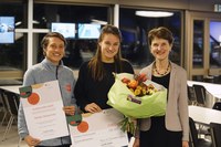 Hauptgewinnerinnen mit Franziska Teuscher