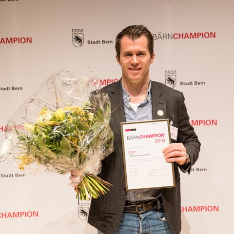 BÄRNCHAMPION 2016 SCB Alex Chatelain Team (JPG, 3,4 MB)