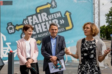 Fair ufem Chehr   Franziska Teuscher, René Schmied, Ursula Wyss (JPG, 3,2 MB). Vergrösserte Ansicht