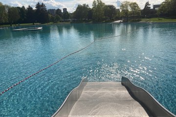 Freibad Weyermannshaus Rutsche 2. Vergrösserte Ansicht