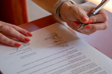 Unterzeichnung Gastro Charta Bern 3 ©Robin Oberholzer. Vergrösserte Ansicht