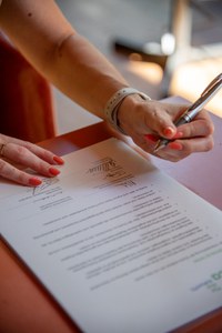 Unterzeichnung Gastro Charta Bern 3 ©Robin Oberholzer