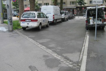 Loryplatz vor der Umgestaltung (Tiefbauamt Stadt Bern). Vergrösserte Ansicht