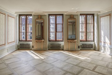 Münstergasse 32   Salon © Alexander Gempeler, 2020. Vergrösserte Ansicht