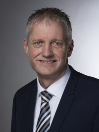 Portraitbild Reto Rutschi