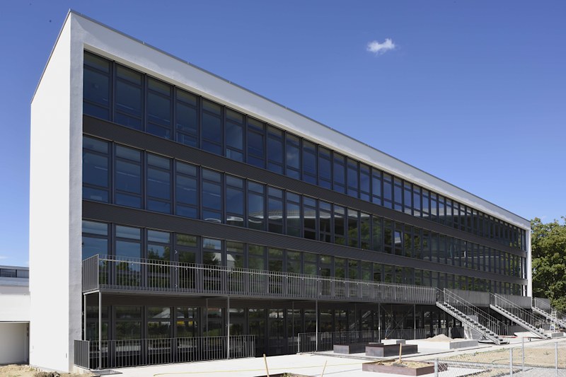 Aussenansicht Volksschule Wankdorf. Bild Yannik Henry.