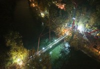 Schönausteg 1 Bild Terence du Fresne