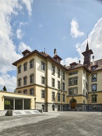 Aussenansicht VS Enge © Rolf Siegenthaler