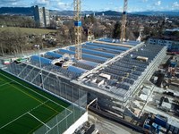 Luftbild: Schwimmhalle Neufeld, Blick Richtung Nordring (Bild: Thomas Kaspar, Hochbau Stadt Bern)