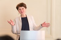 Porträt Gemeinderätin Franziska Teuscher