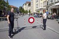 Eröffnung der verkehrsfreien Mittelstrasse mit Daniel Blumer und Ursula Wyss | Bild Yoshiko Kusano