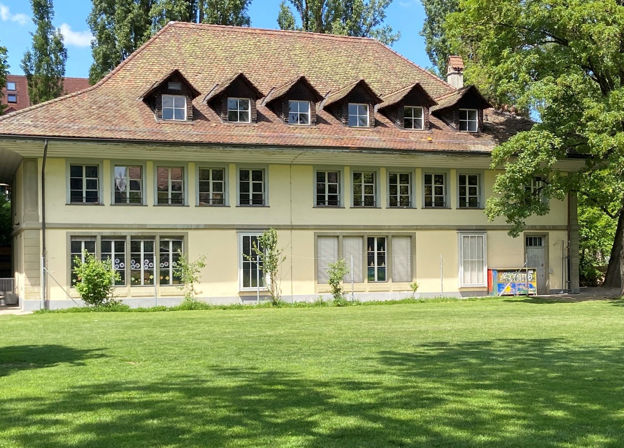 Bild Schulhaus Steckgut.