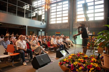 07 LGBTI Label 2022 Msoke Stimmungsbild ©SandraMeier gestaltungskiosk.ch 1. Vergrösserte Ansicht