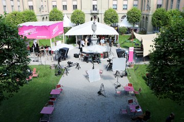 Digitaltag Innenhof. Vergrösserte Ansicht