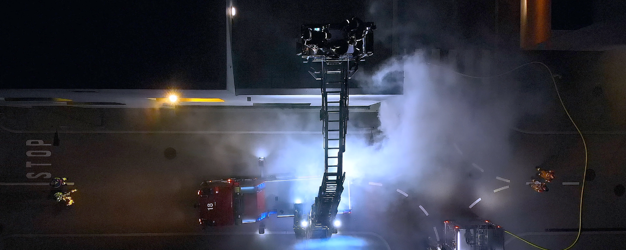 Einsatz der Berufsfeuerwehr aus der Vogelperspektive