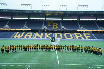 YB. Vergrösserte Ansicht