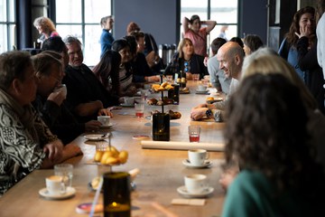 Eröffnung. Vergrösserte Ansicht