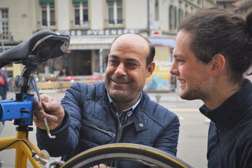 Rollender Veloservice (Velafrica). Vergrösserte Ansicht