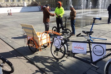 Rollender Veloservice, Begegnungen mit dem Velafrica Servicetandem. Vergrösserte Ansicht