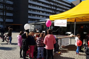 Offener Kindernachmittag für Vielfalt und Toleranz in Bern West. Vergrösserte Ansicht