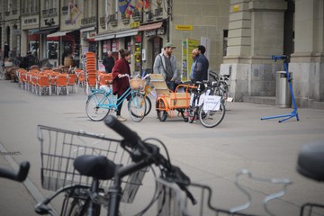 Rollender Veloservice, Begegnungen mit dem Velafrica Servicetandem. Vergrösserte Ansicht