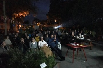 Openair Kino am Egelsee. Vergrösserte Ansicht