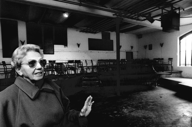Dora Bähler in der Reitschule