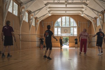 Badminton . Vergrösserte Ansicht