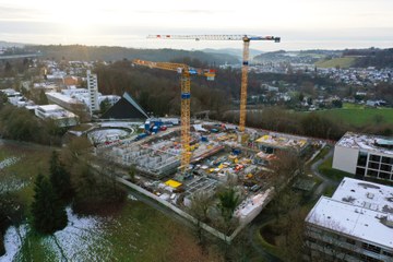 Blick nach Westen. Vergrösserte Ansicht