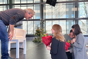 Podiumsdiskussion mit Giorgio Andreoli, Regula Rescalli, Massimo Bonato und Serafina Rudaz. Vergrösserte Ansicht