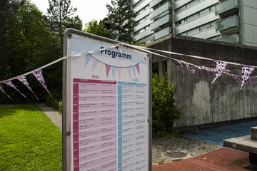 Das Programm der Abendstrasse 2022. © Joséphine Métraux. Vergrösserte Ansicht